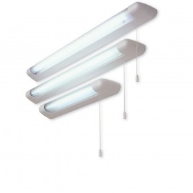 Firstlight 8w Fluorescent Strip Lt (Switched) White with Polycarbonate Diffuser